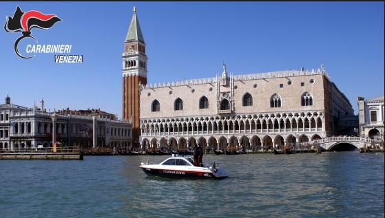 Macabra scoperta nel pomeriggio di domenica a Venezia